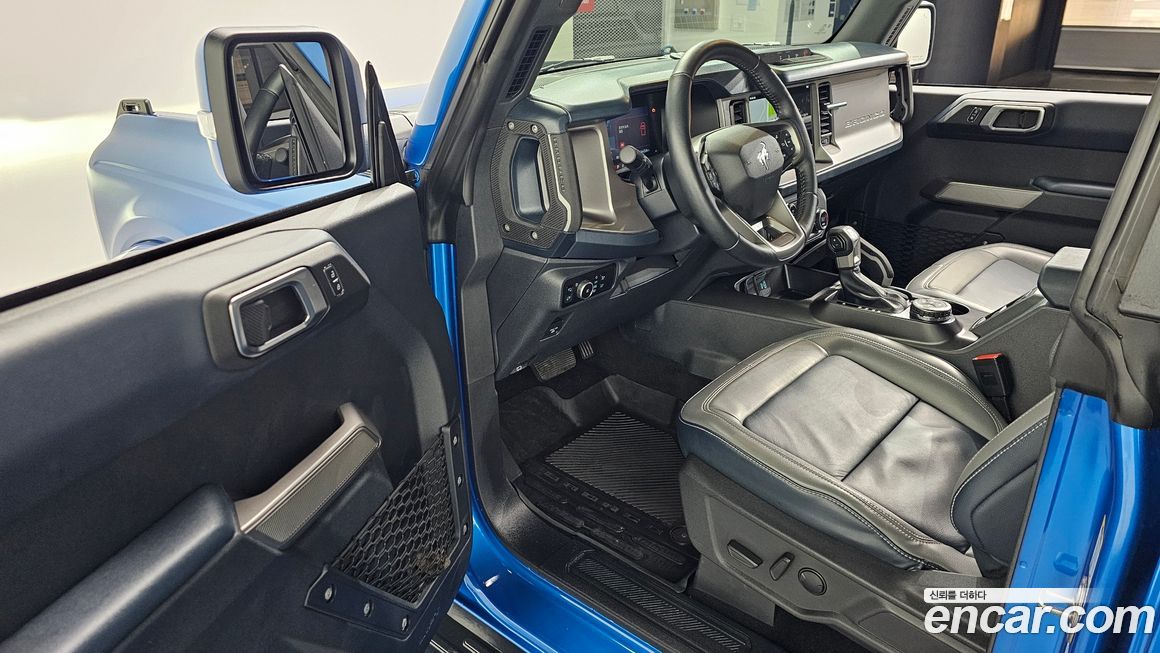 Ford Bronco 2023