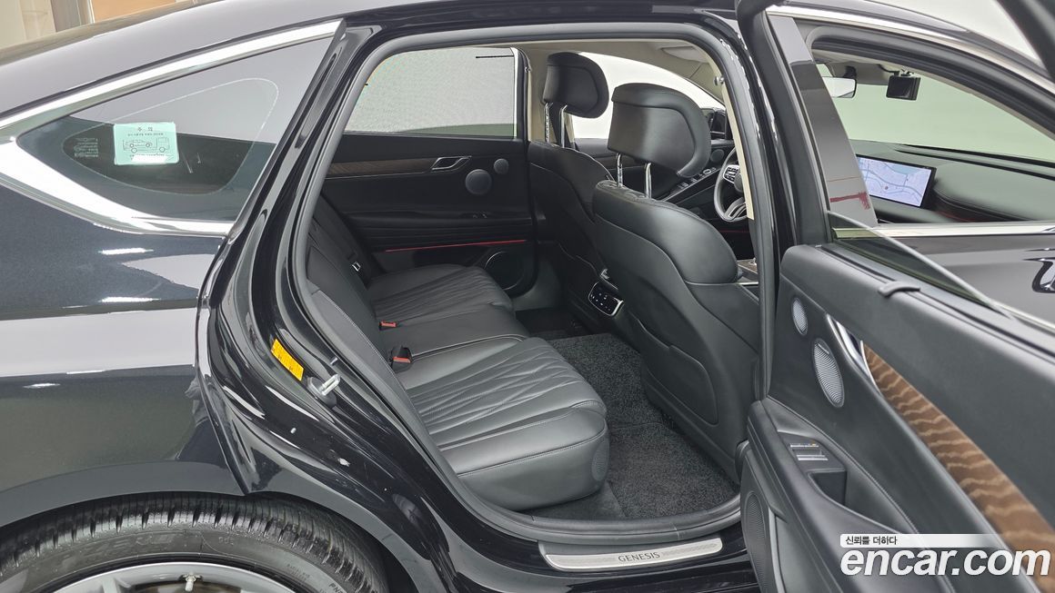 Genesis G80 2025