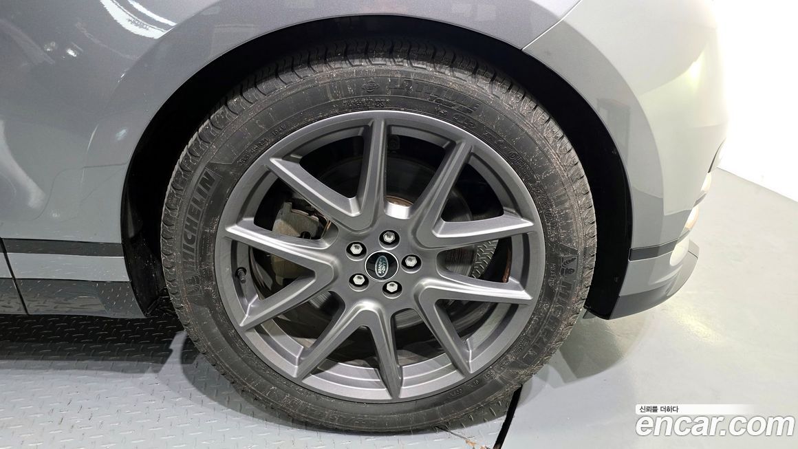 Land Rover Range Rover Velar 2022