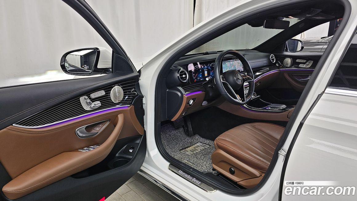 Mercedes-Benz E-Class 2023