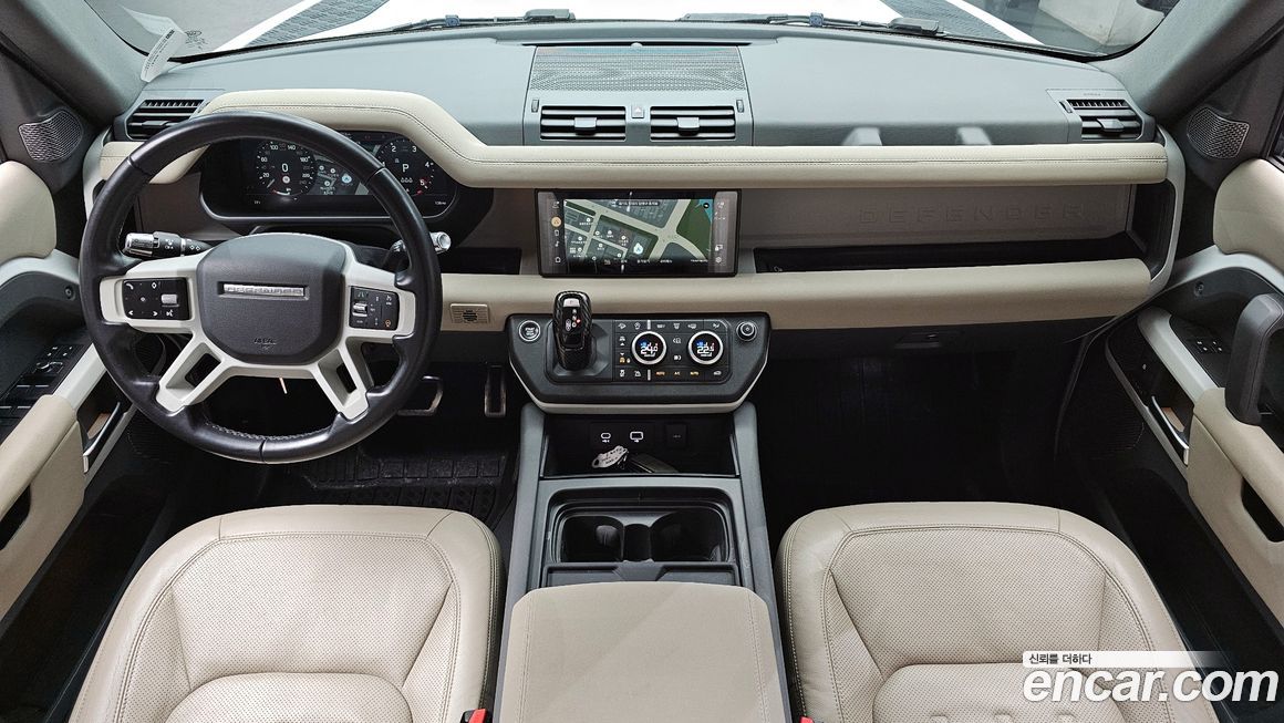 Land Rover Defender 2022