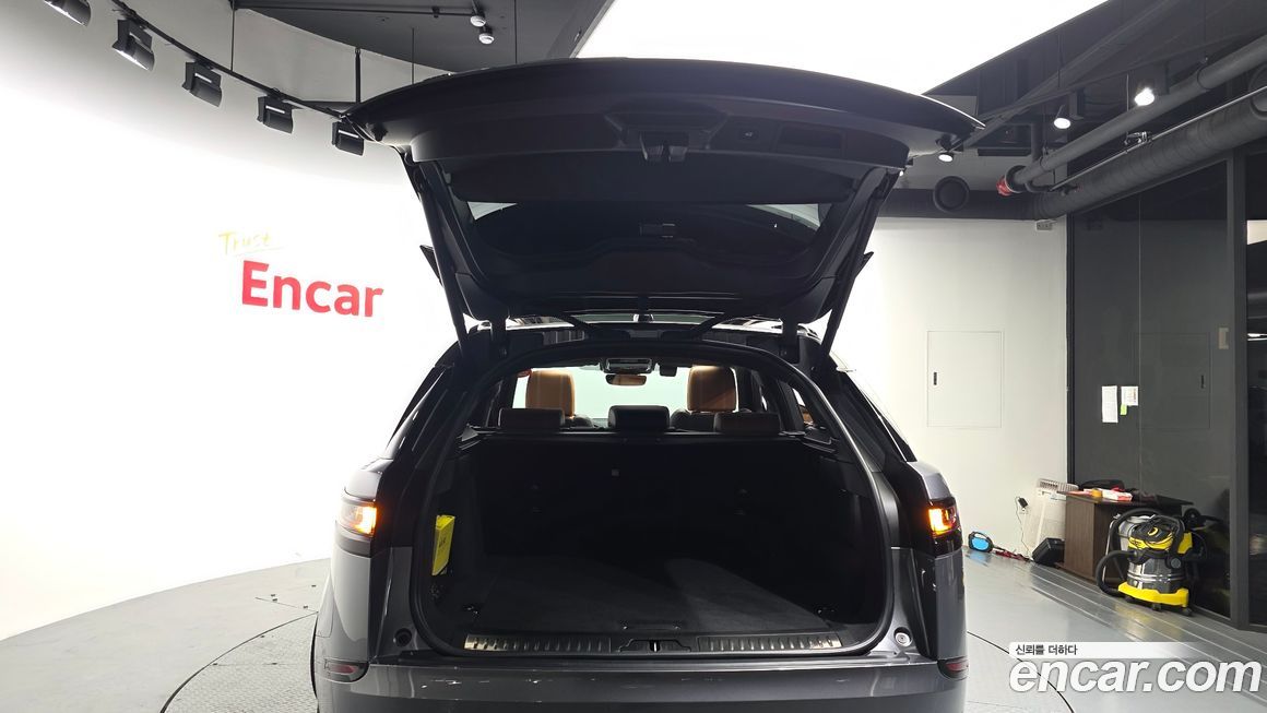Land Rover Range Rover Velar 2022