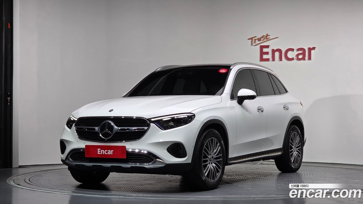 Mercedes-Benz GLC-Class 2024