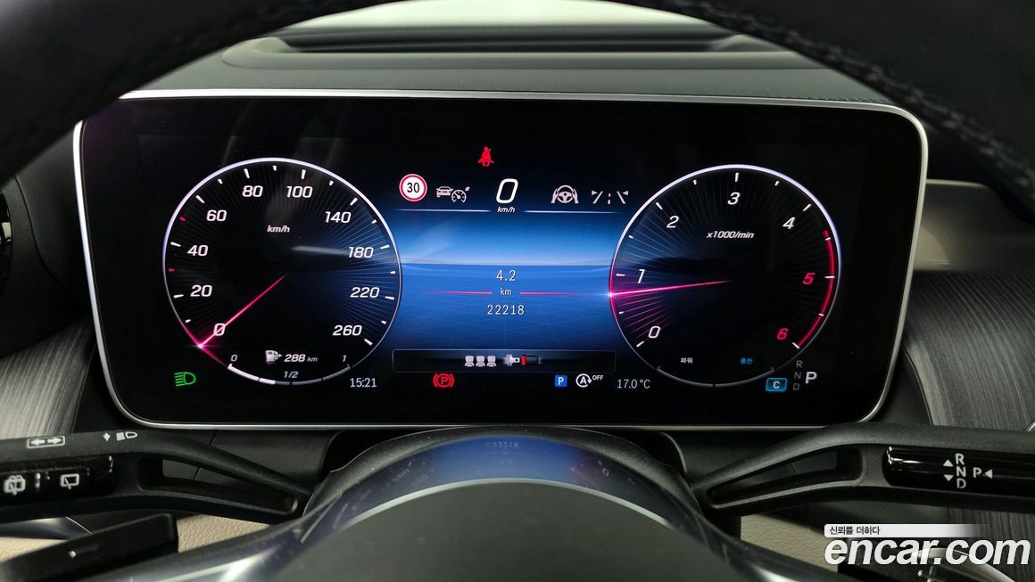 Mercedes-Benz GLC-Class 2024