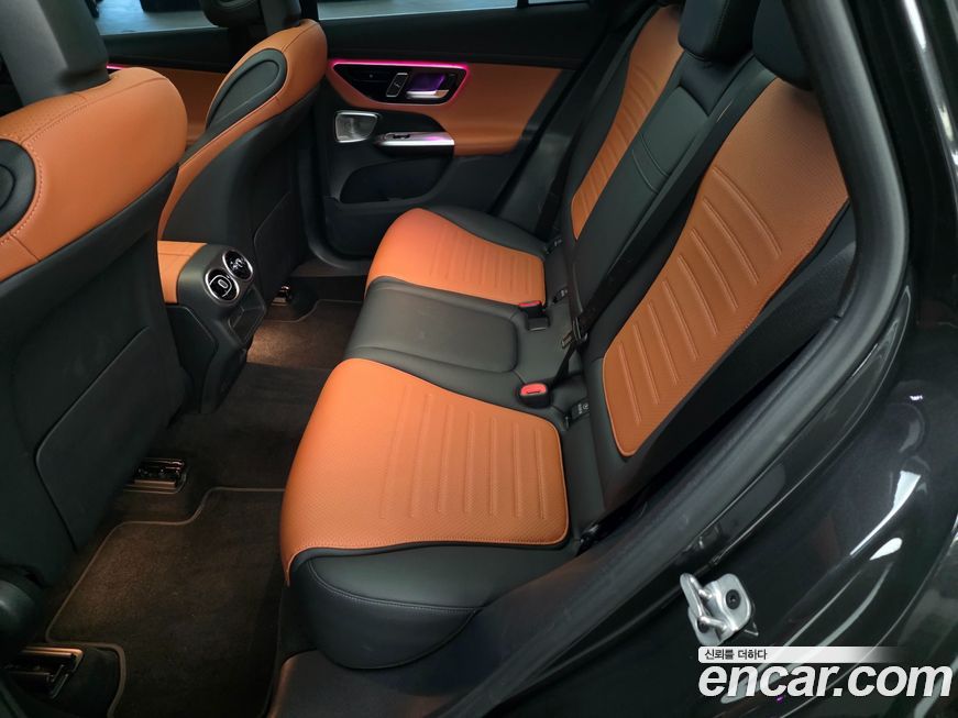 Mercedes-Benz GLC-Class 2024