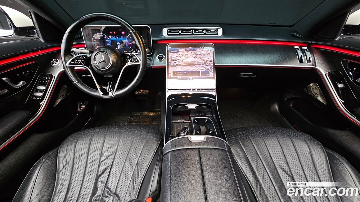 Mercedes-Benz S-Class 2021