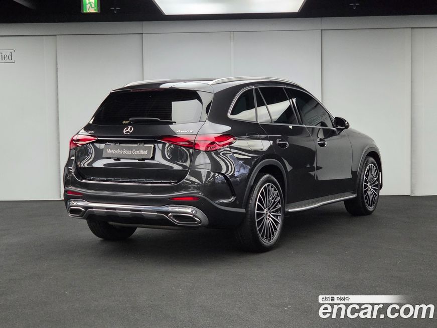Mercedes-Benz GLC-Class 2024