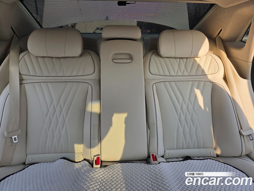 Genesis G90 2022