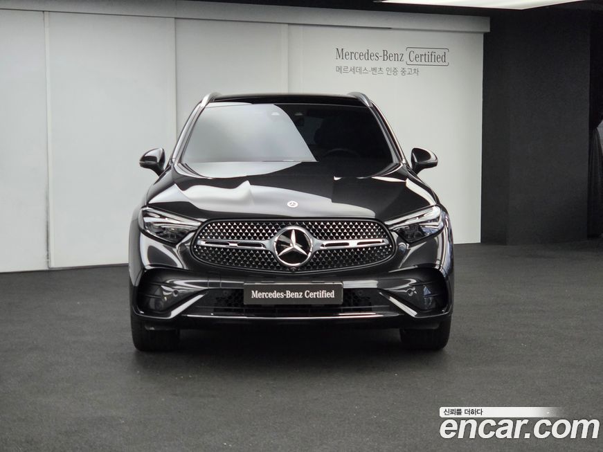 Mercedes-Benz GLC-Class 2024