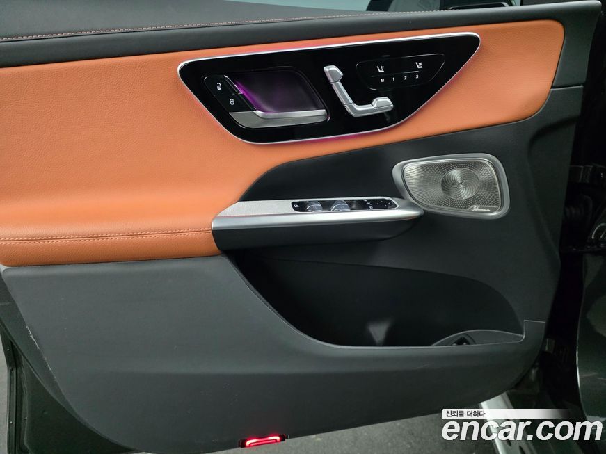 Mercedes-Benz GLC-Class 2024