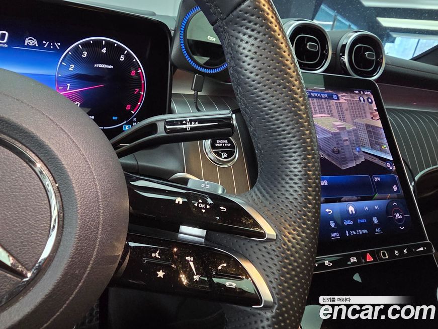 Mercedes-Benz GLC-Class 2024