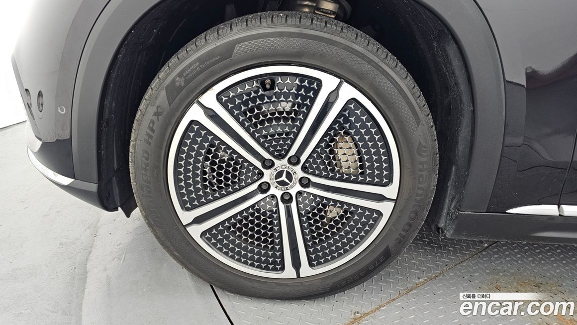 Mercedes-Benz EQS 2023