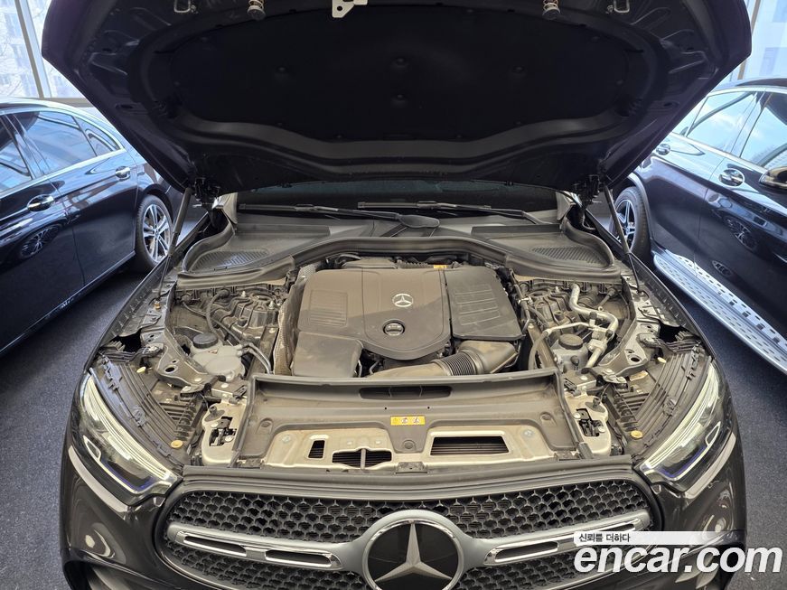 Mercedes-Benz GLC-Class 2024