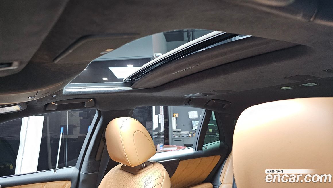 Lexus LS 2023