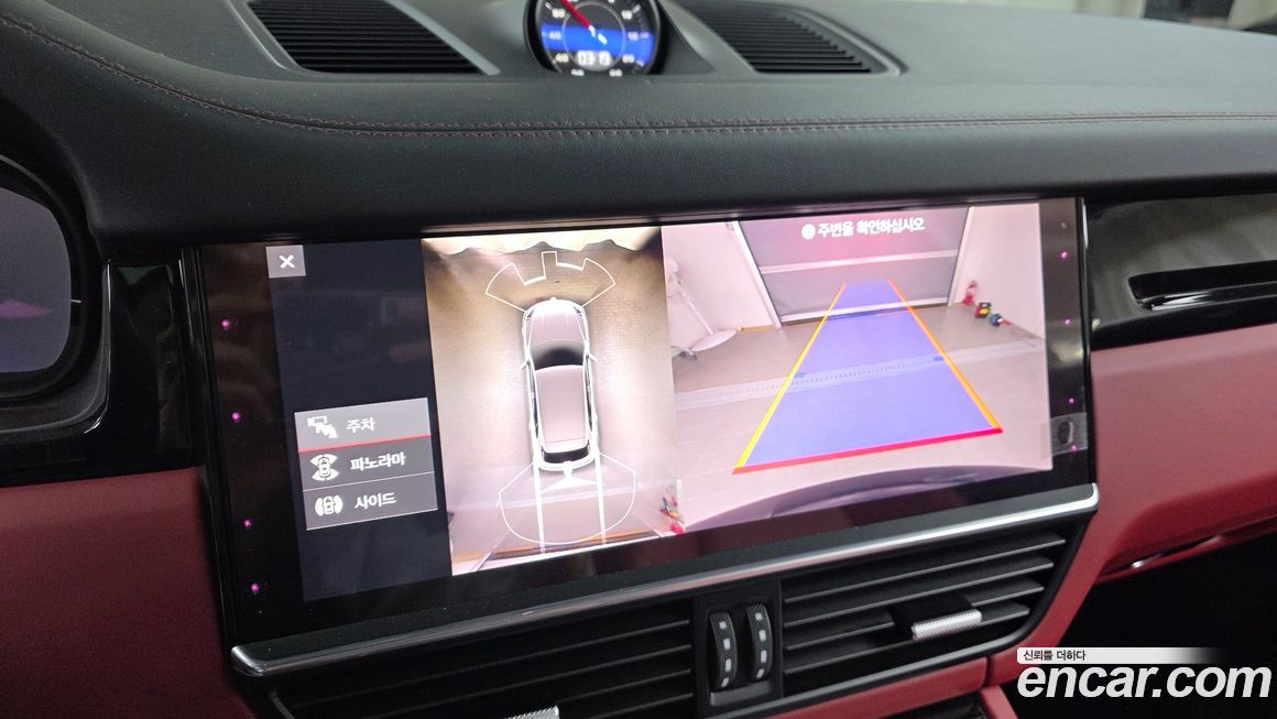 Porsche Cayenne 2021