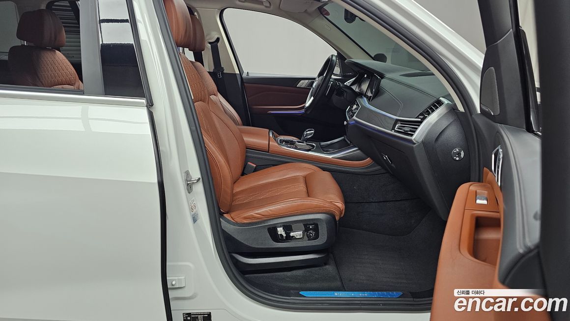 BMW X7 2021