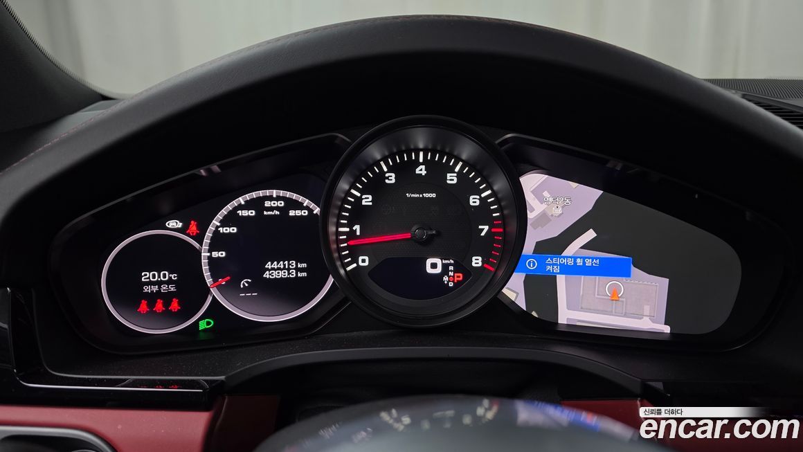 Porsche Cayenne 2021