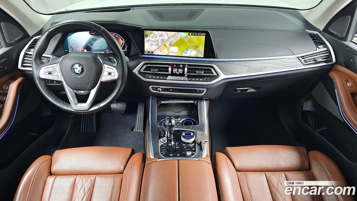 BMW X7 2021