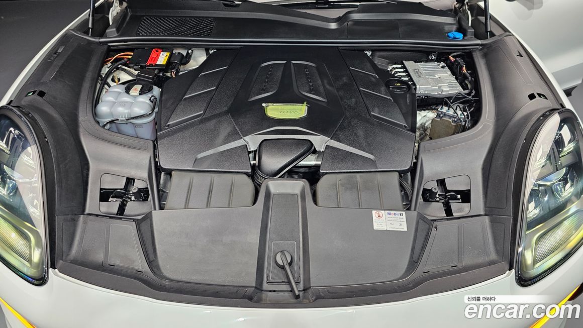 Porsche Cayenne 2020