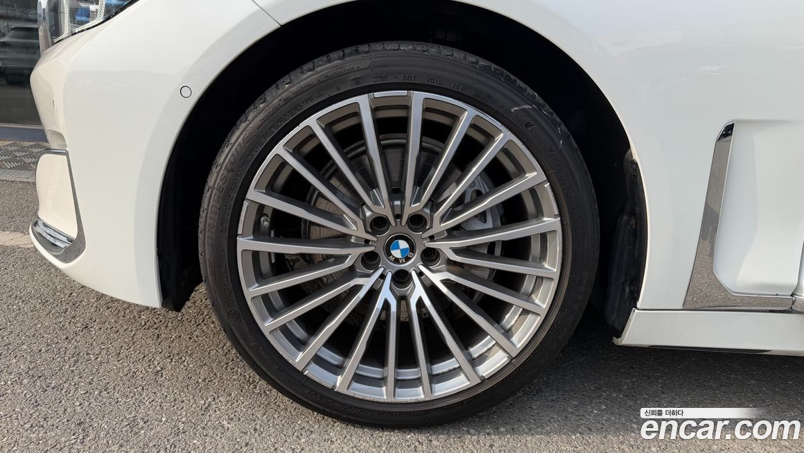 BMW 7-Series 2022