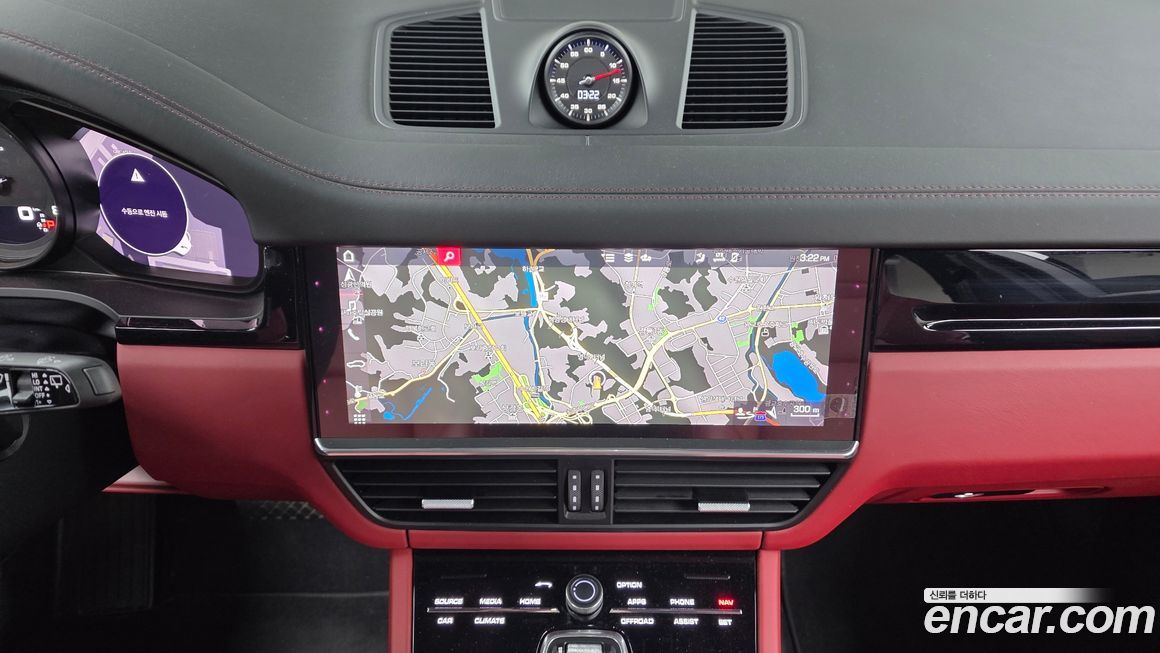 Porsche Cayenne 2021