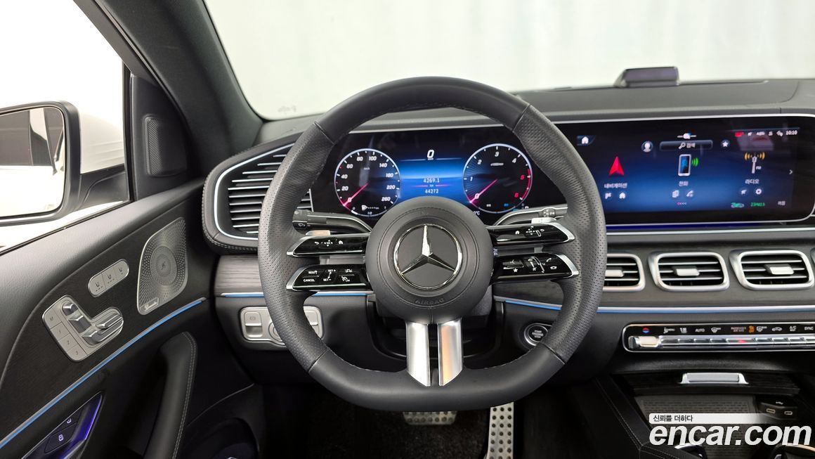 Mercedes-Benz GLE-Class 2023