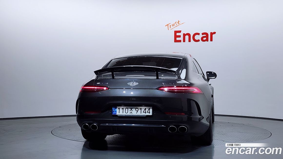 Mercedes-Benz AMG GT 2023