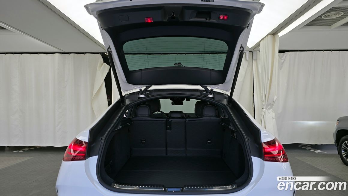 Mercedes-Benz GLE-Class 2023