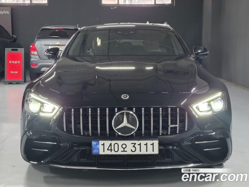 Mercedes-Benz AMG GT 2023