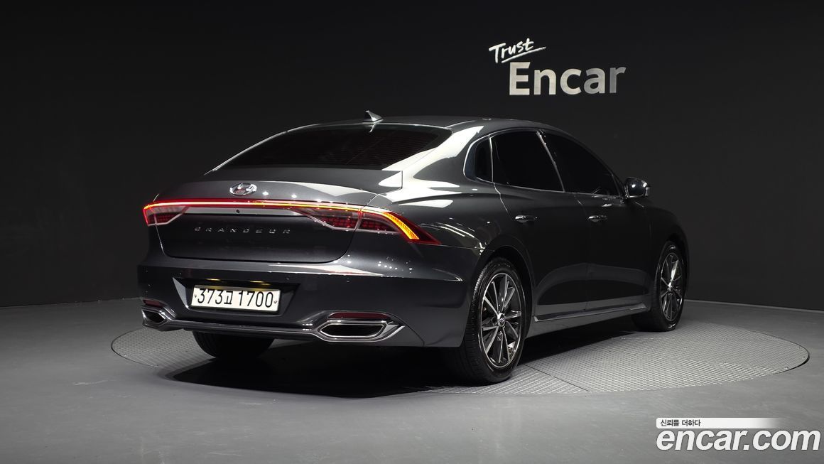 Hyundai Grandeur 2020