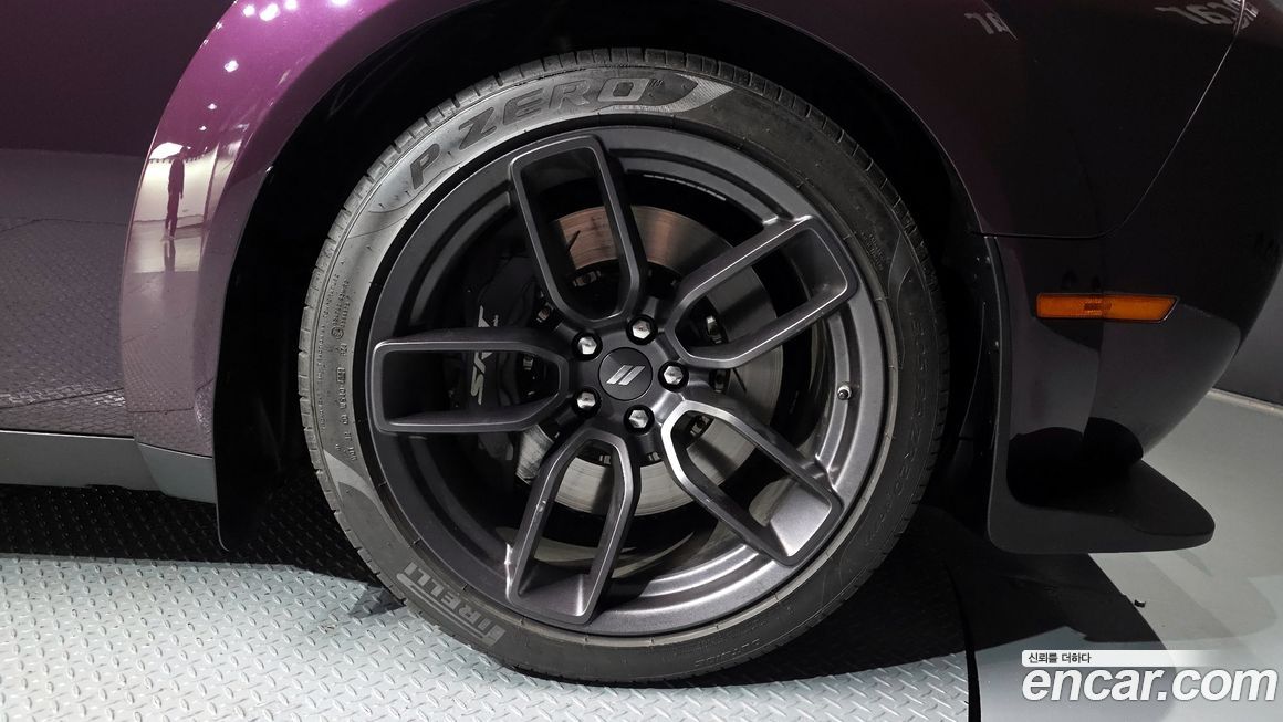 Dodge Challenger 2021