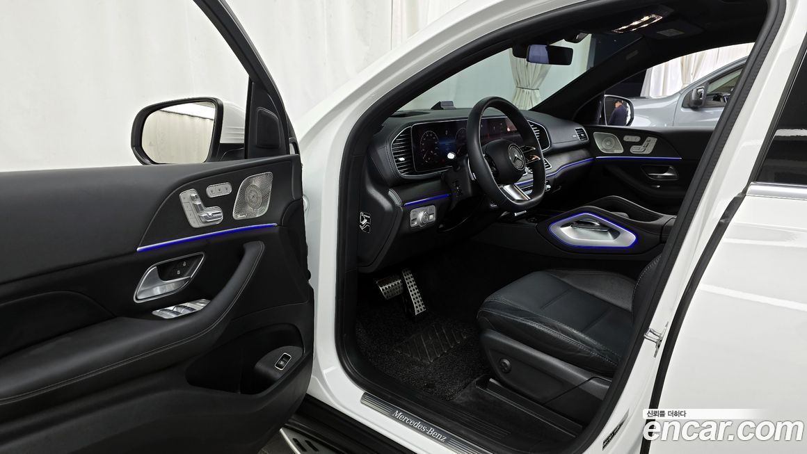 Mercedes-Benz GLE-Class 2023