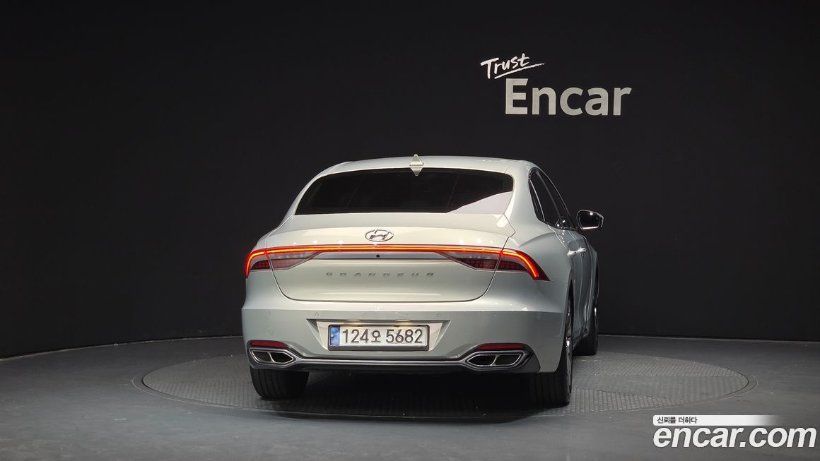 Hyundai Grandeur 2020