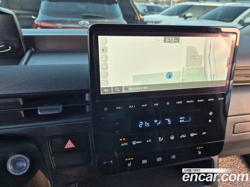 Hyundai Staria 2024