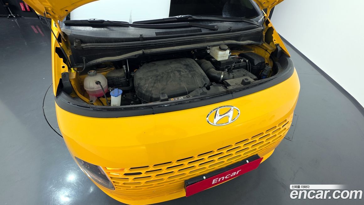 Hyundai Staria 2022