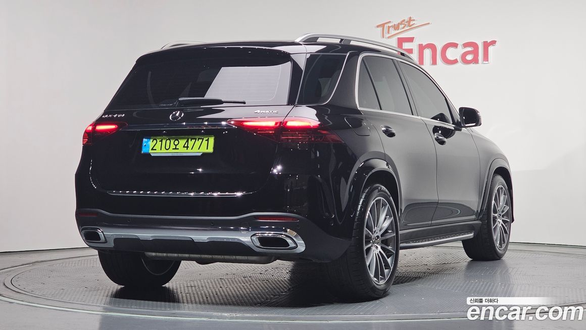 Mercedes-Benz GLE-Class 2025