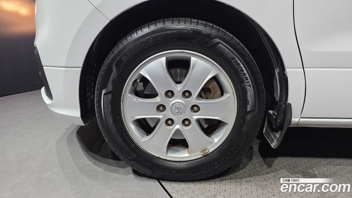 Hyundai Starex 2018