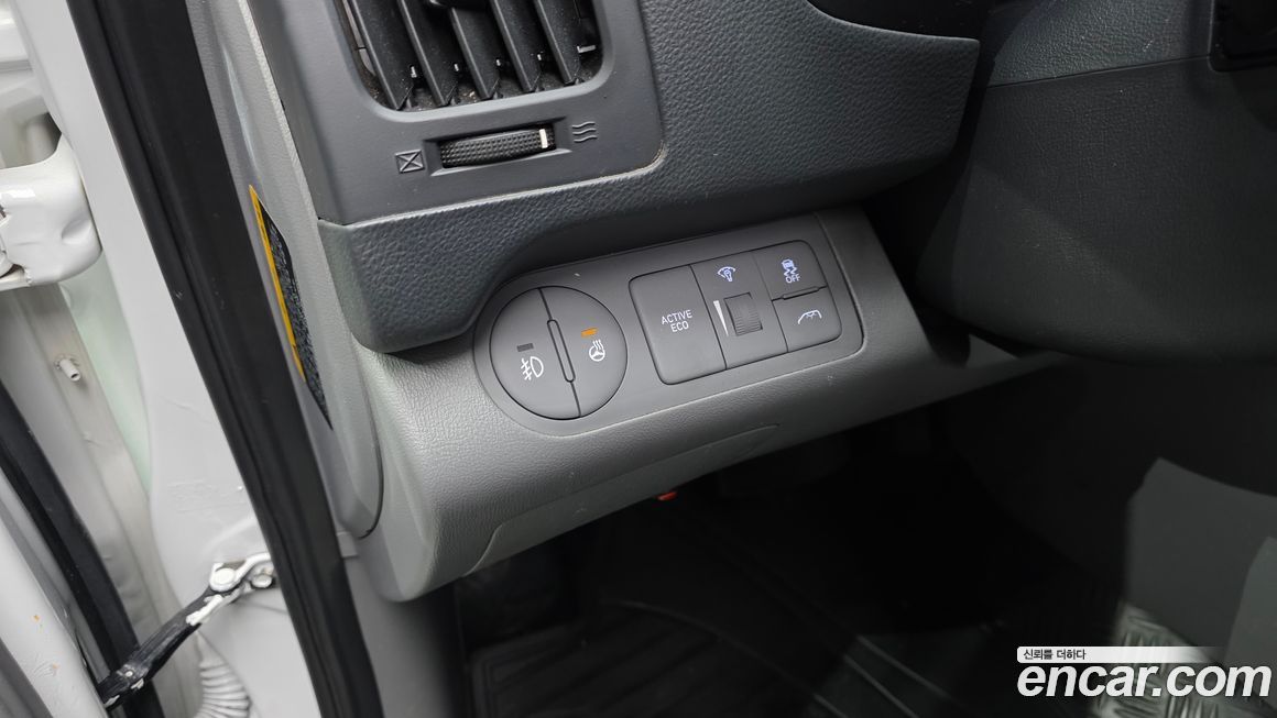 Hyundai Starex 2018