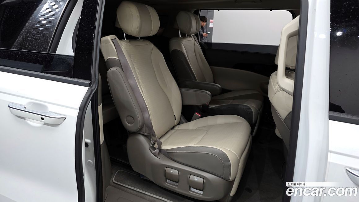Kia Canival 2024