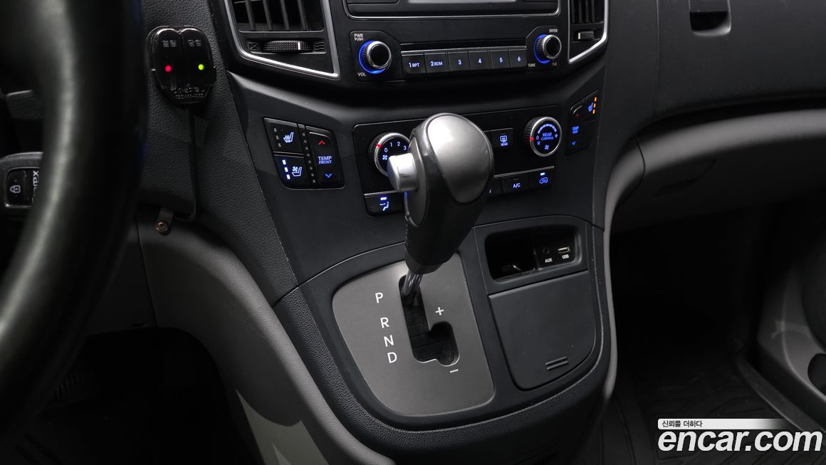 Hyundai Starex 2018