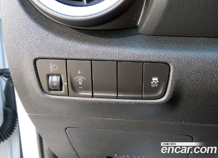 Hyundai Kona 2021