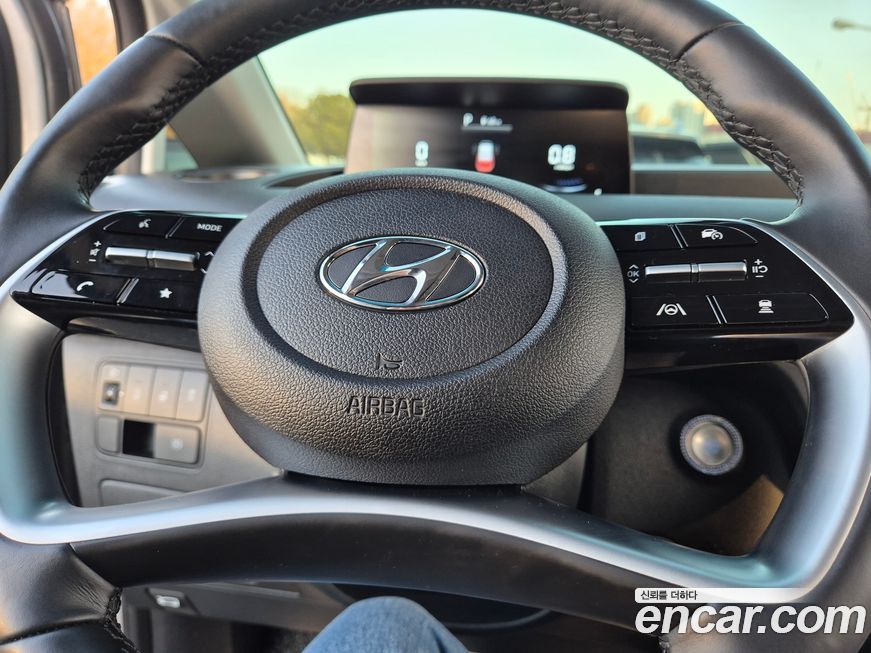 Hyundai Staria 2024