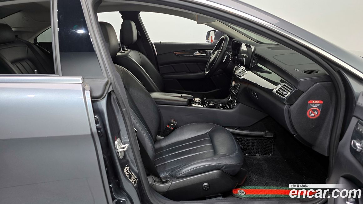 Mercedes-Benz CLS-Class 2016