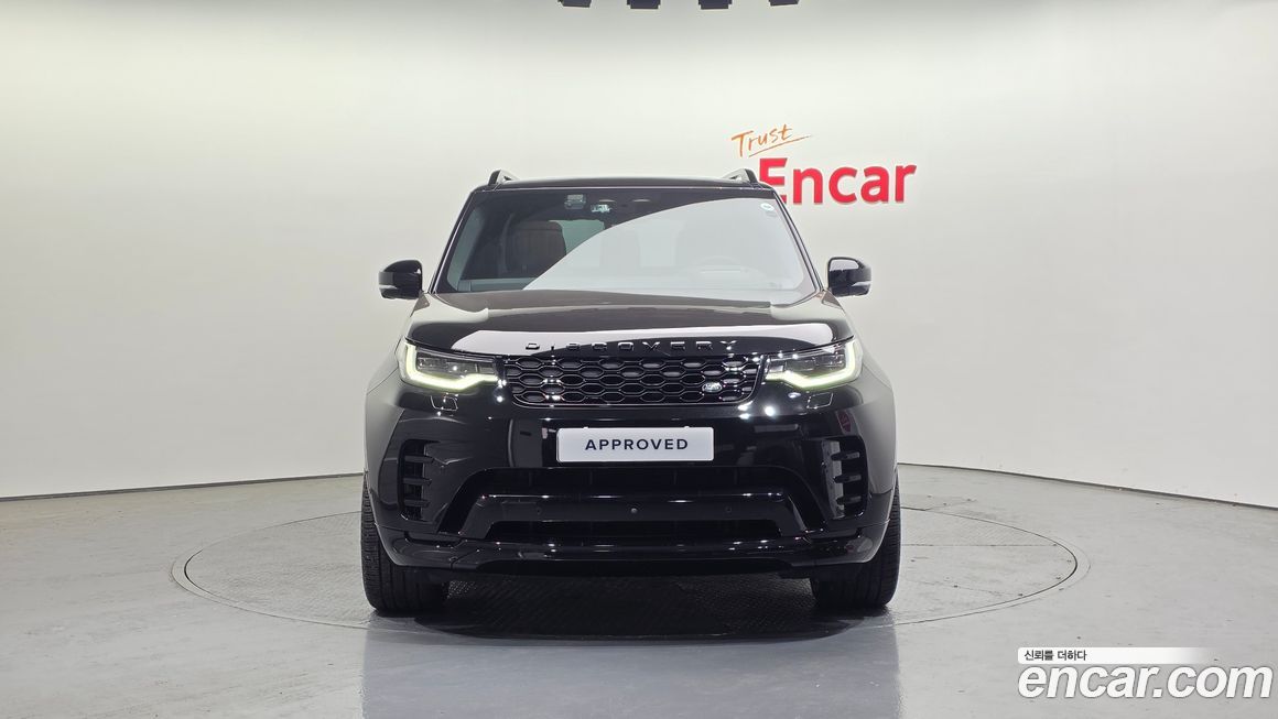 Land Rover Discovery 2024