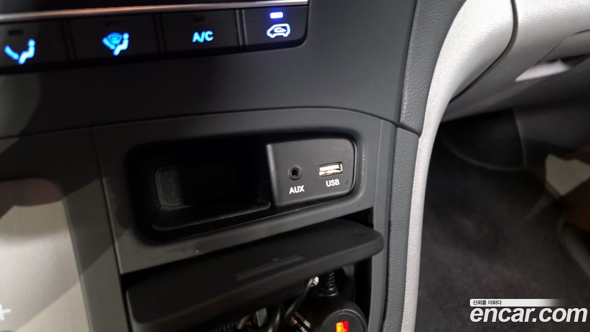 Hyundai Starex 2019