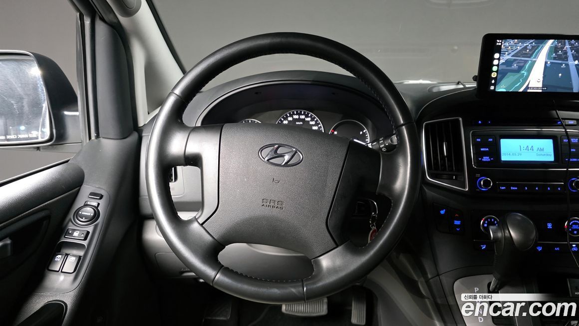 Hyundai Starex 2019