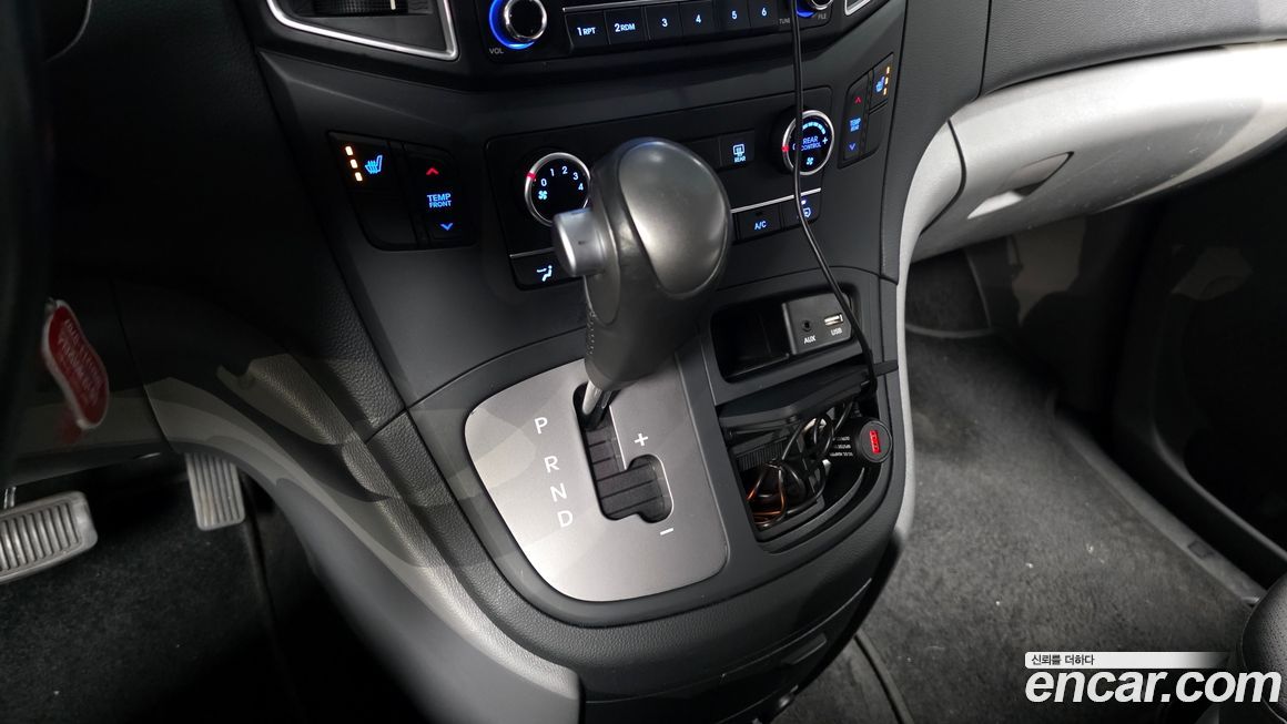Hyundai Starex 2019
