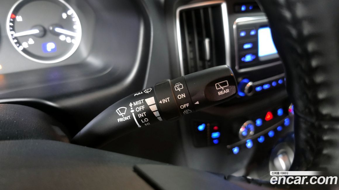 Hyundai Starex 2019