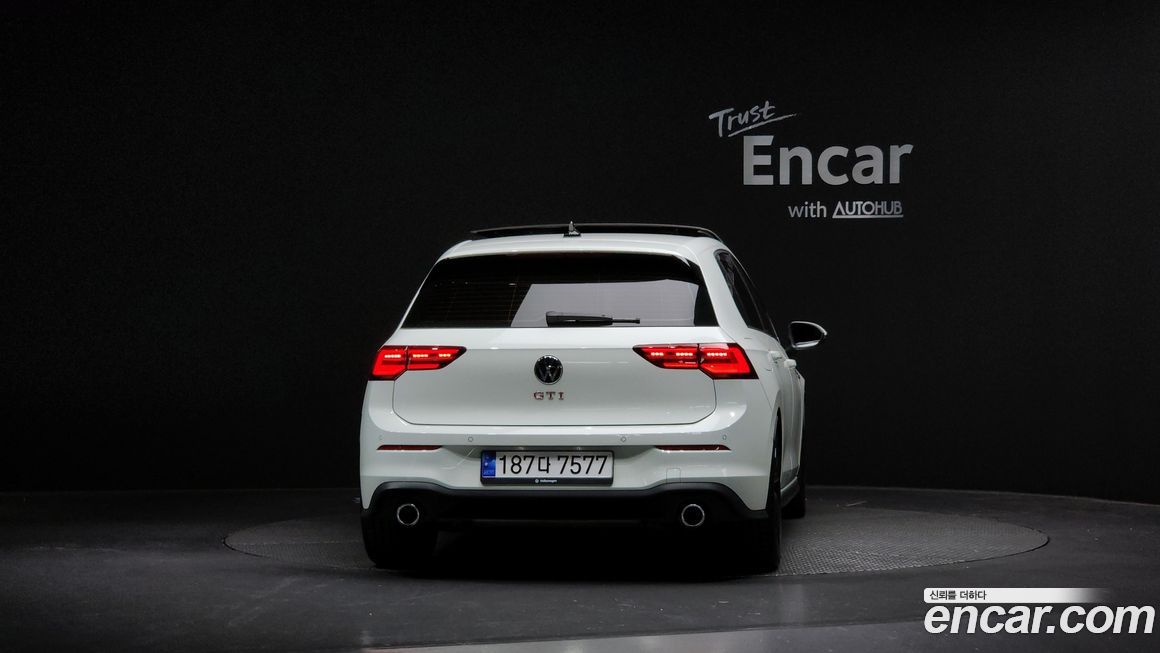 Volkswagen Golf 2023