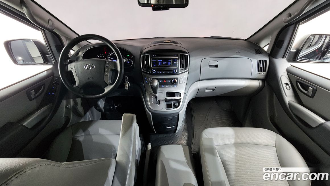 Hyundai Starex 2021